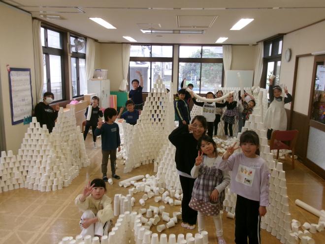 紙コップ造形アート