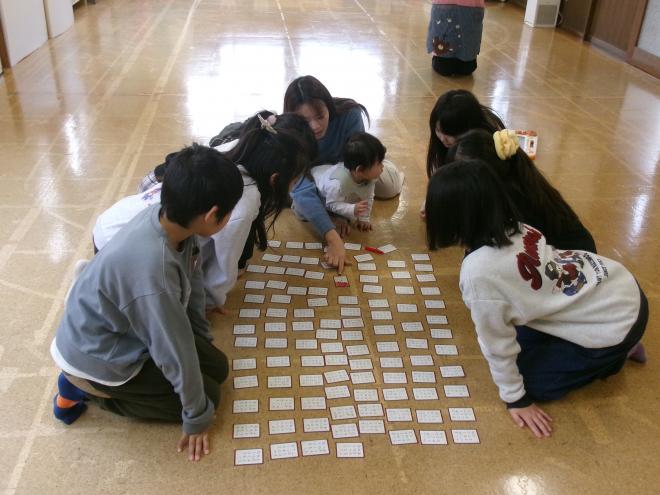 はじめての百人一首